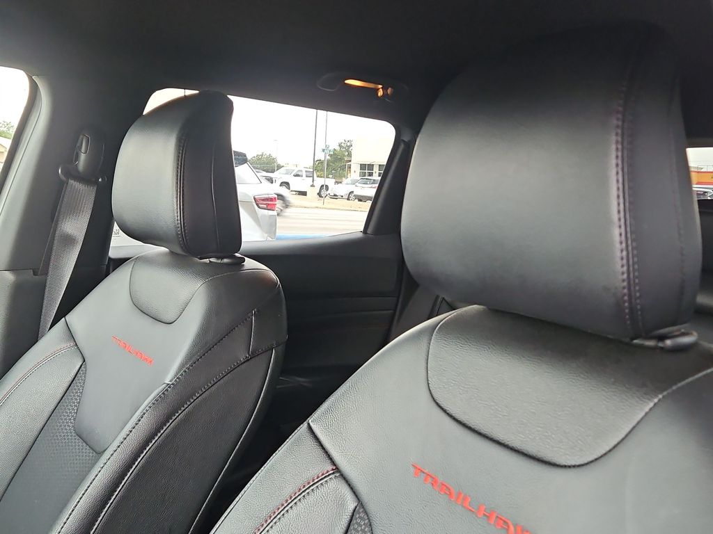 Thumbnail: 2025 Jeep Compass - 9