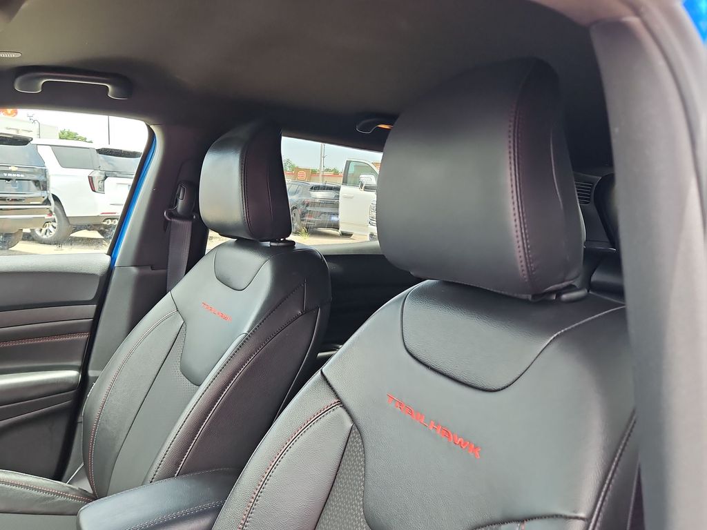 Thumbnail: 2025 Jeep Compass - 10