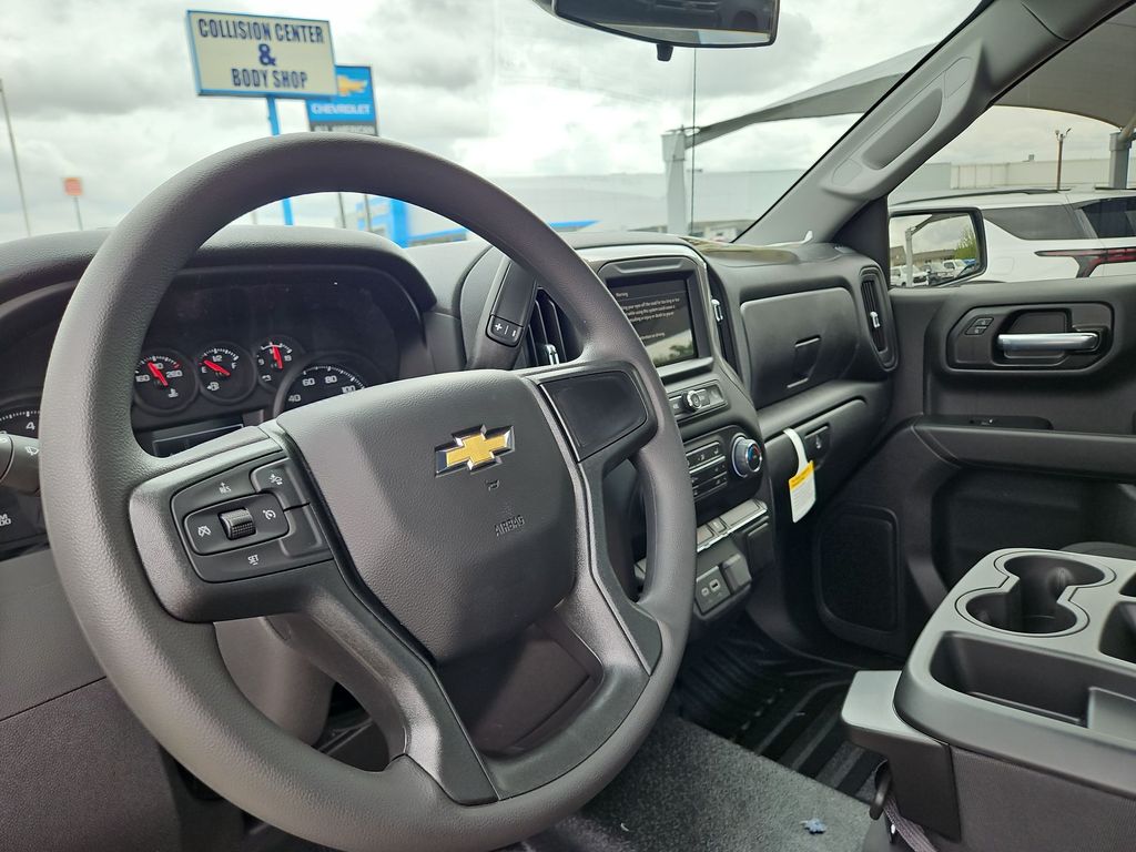 Thumbnail: 2026 Chevrolet Silverado 1500 - 2