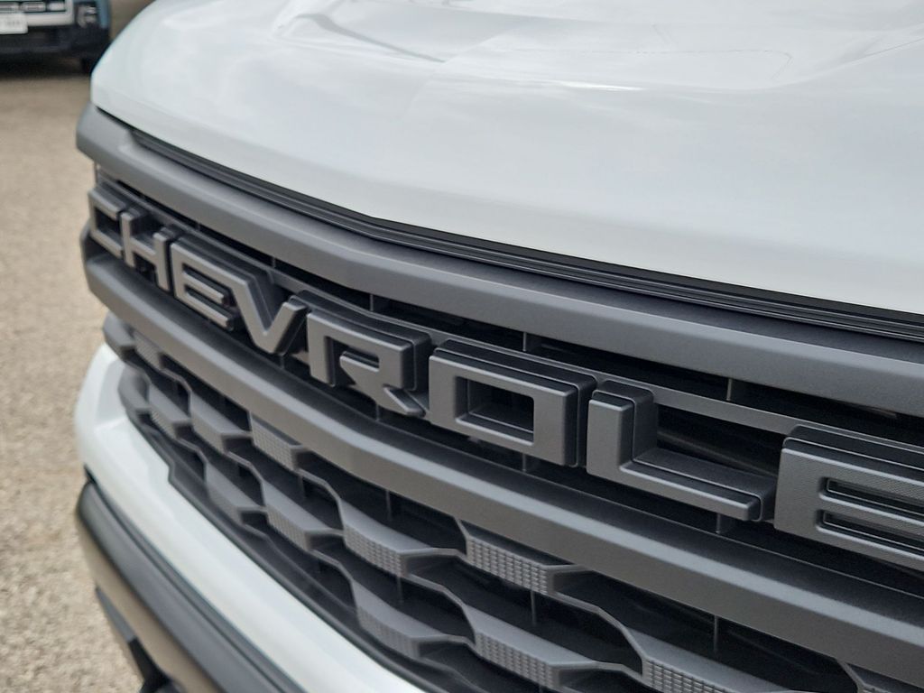 Thumbnail: 2026 Chevrolet Silverado 1500 - 21