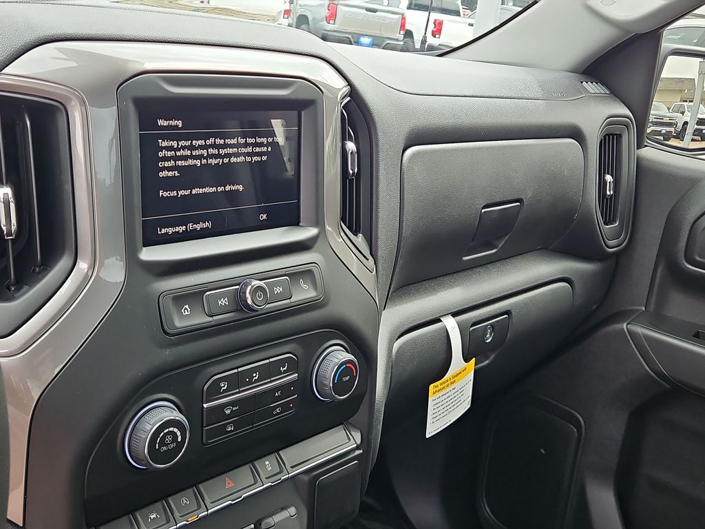 Thumbnail: 2026 Chevrolet Silverado 1500 - 23
