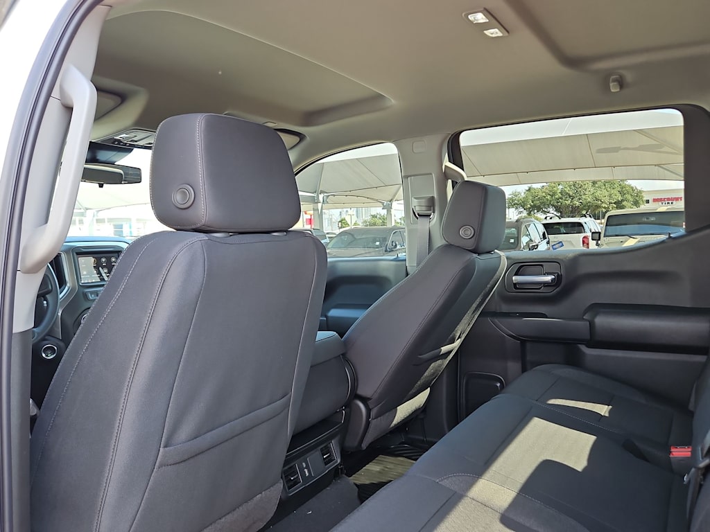 Thumbnail: 2026 Chevrolet Silverado 1500 - 12