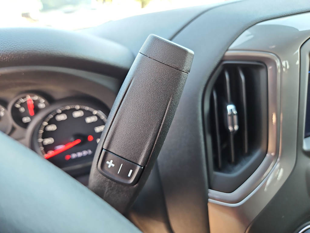 Thumbnail: 2026 Chevrolet Silverado 1500 - 24