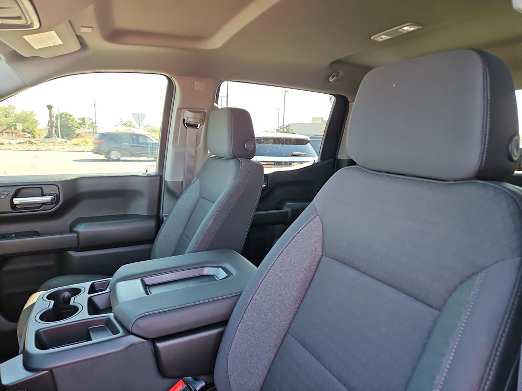 Thumbnail: 2026 Chevrolet Silverado 1500 - 11