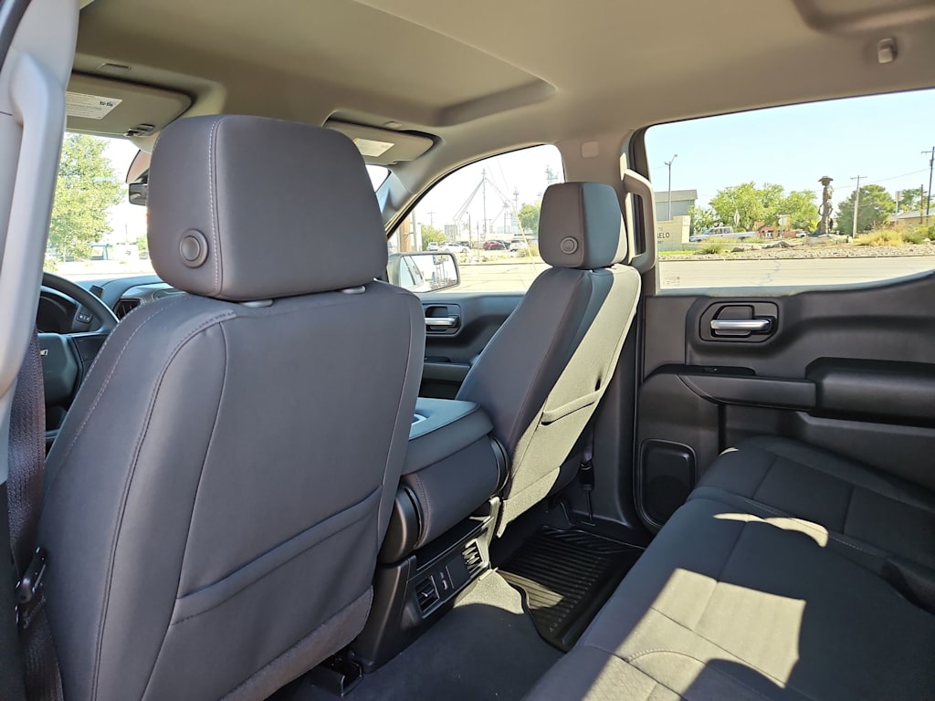 Thumbnail: 2026 Chevrolet Silverado 1500 - 12