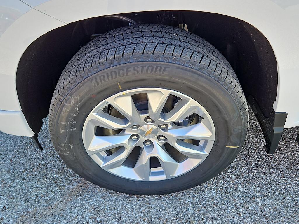 Thumbnail: 2026 Chevrolet Silverado 1500 - 8