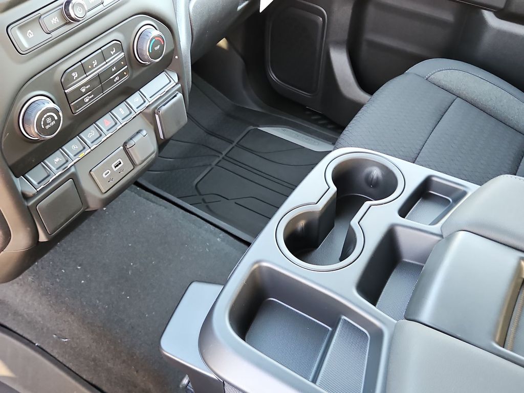 Thumbnail: 2026 Chevrolet Silverado 1500 - 12