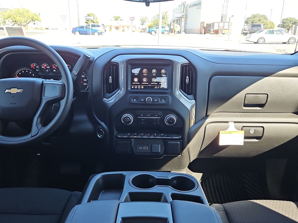 Thumbnail: 2026 Chevrolet Silverado 1500 - 9