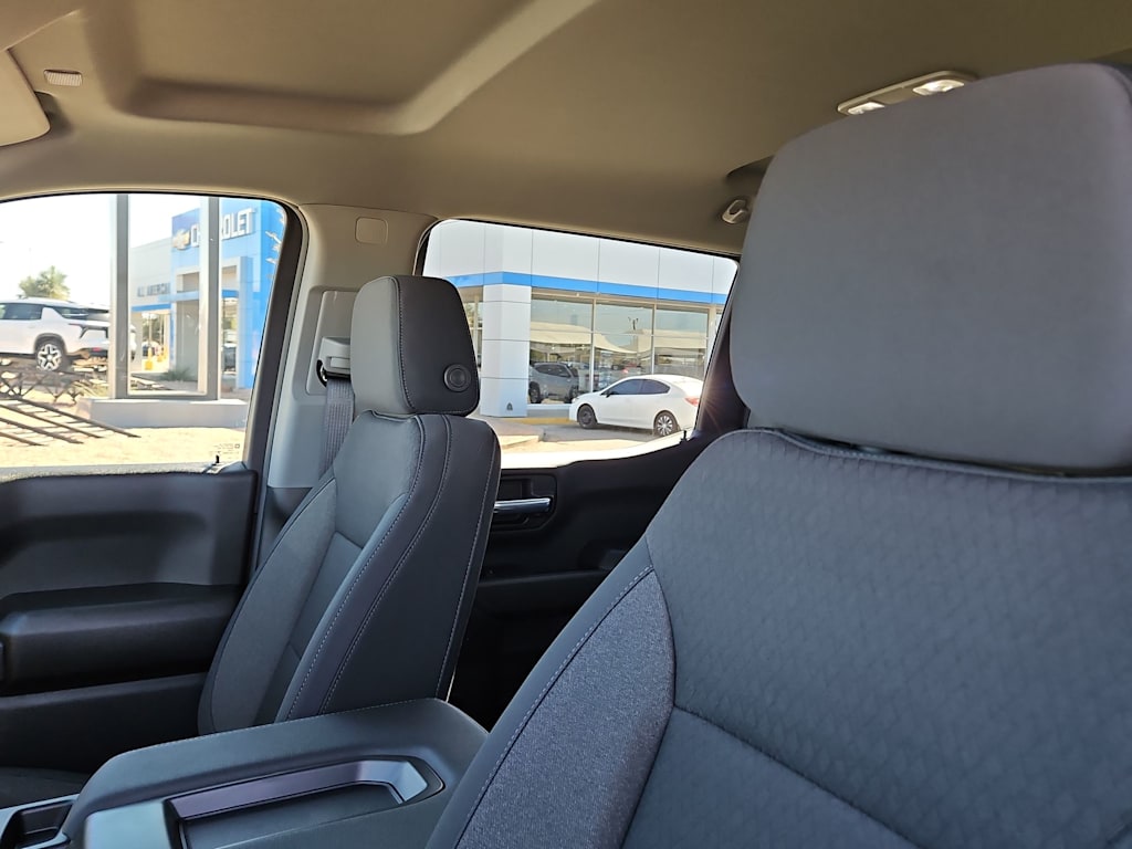 Thumbnail: 2026 Chevrolet Silverado 1500 - 10