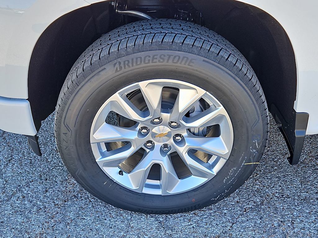 Thumbnail: 2026 Chevrolet Silverado 1500 - 8