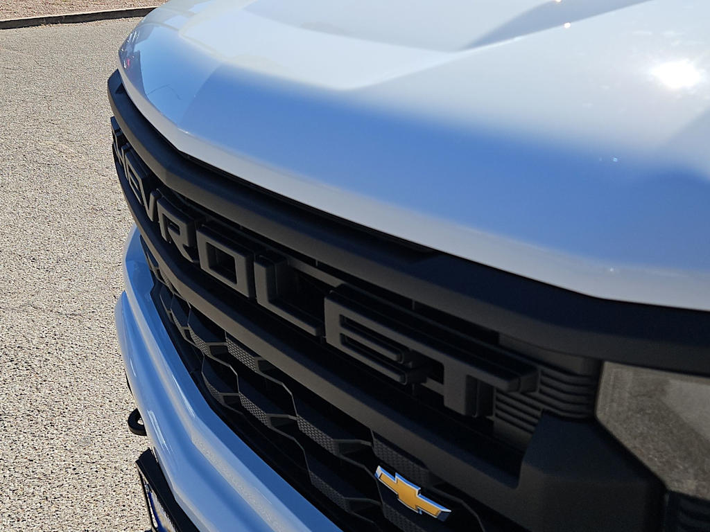 Thumbnail: 2026 Chevrolet Silverado 1500 - 22