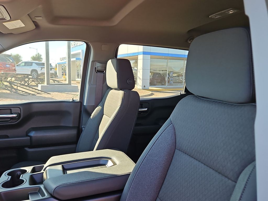 Thumbnail: 2026 Chevrolet Silverado 1500 - 11