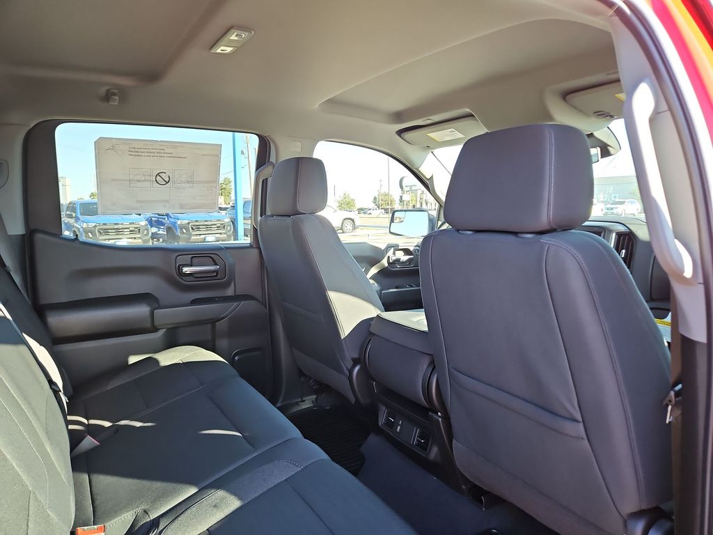 Thumbnail: 2026 Chevrolet Silverado 1500 - 22