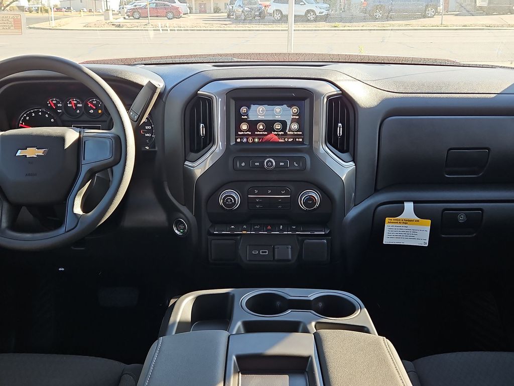 Thumbnail: 2026 Chevrolet Silverado 1500 - 9