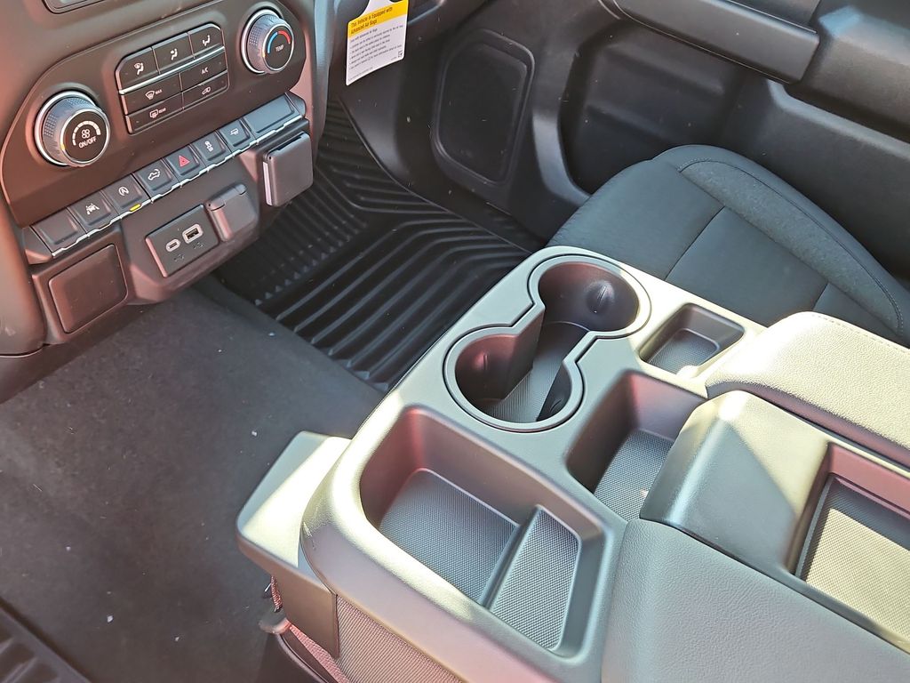 Thumbnail: 2026 Chevrolet Silverado 1500 - 13