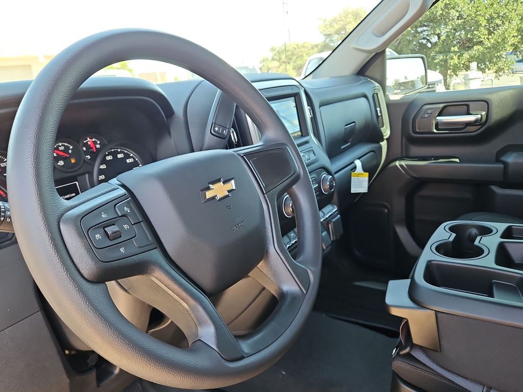 Thumbnail: 2026 Chevrolet Silverado 1500 - 2