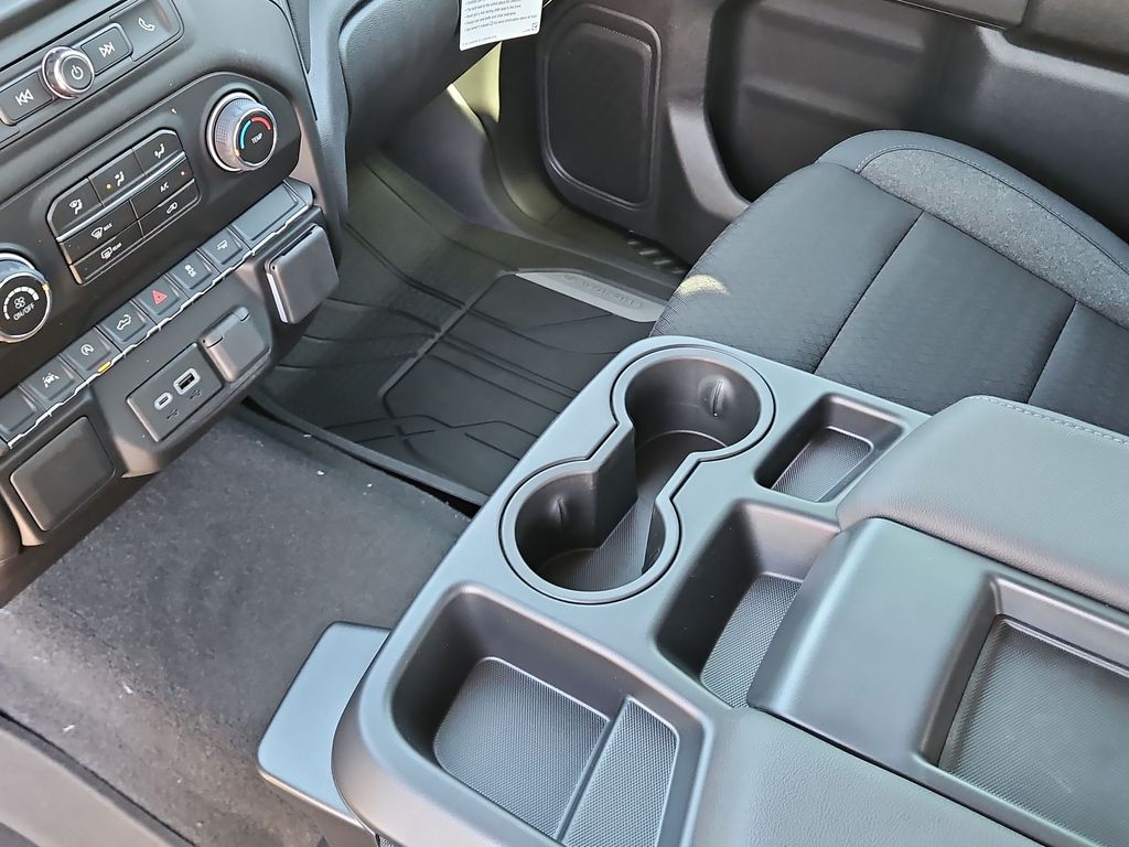 Thumbnail: 2026 Chevrolet Silverado 1500 - 12