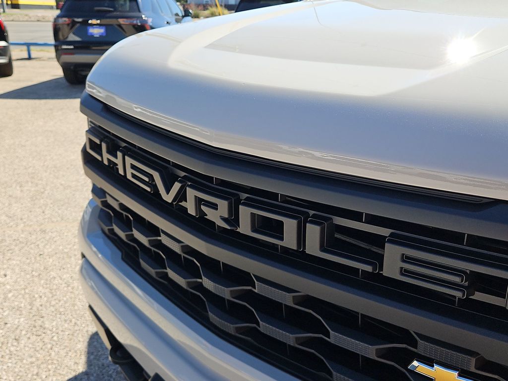 Thumbnail: 2026 Chevrolet Silverado 1500 - 20
