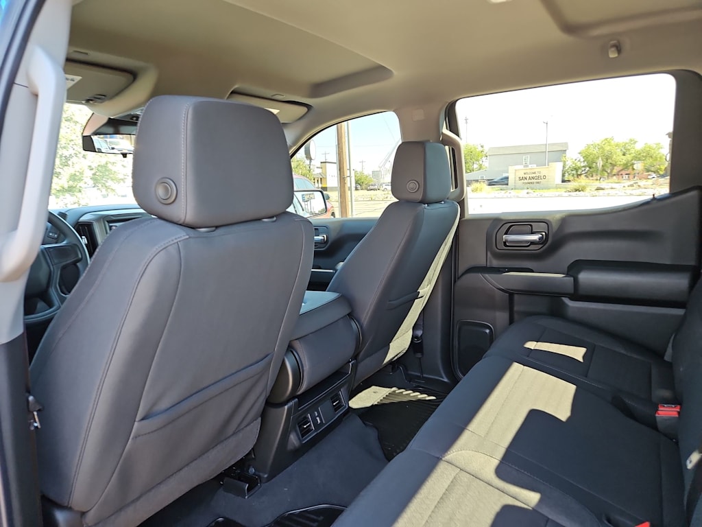 Thumbnail: 2026 Chevrolet Silverado 1500 - 12