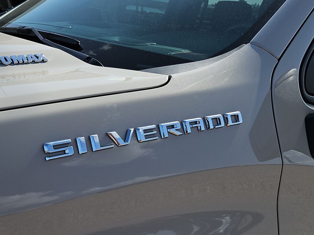 Thumbnail: 2026 Chevrolet Silverado 1500 - 7