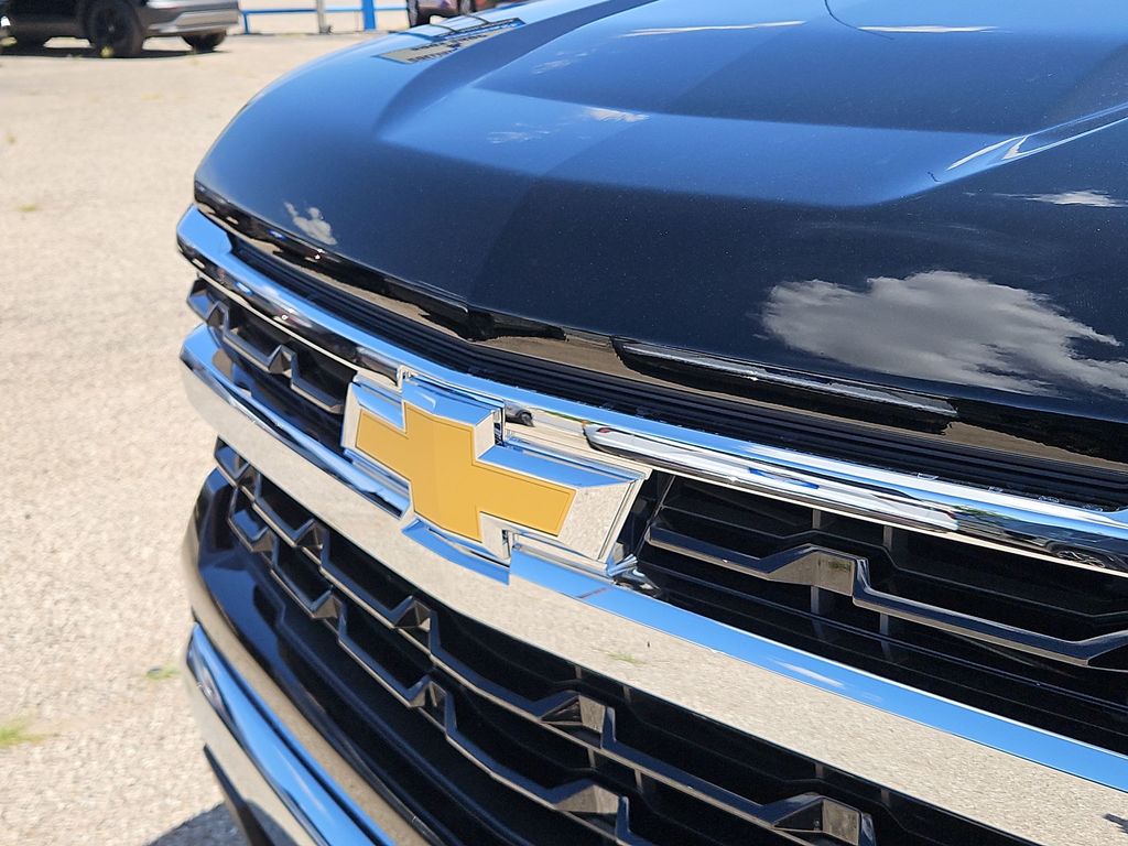 Thumbnail: 2026 Chevrolet Silverado 1500 - 20