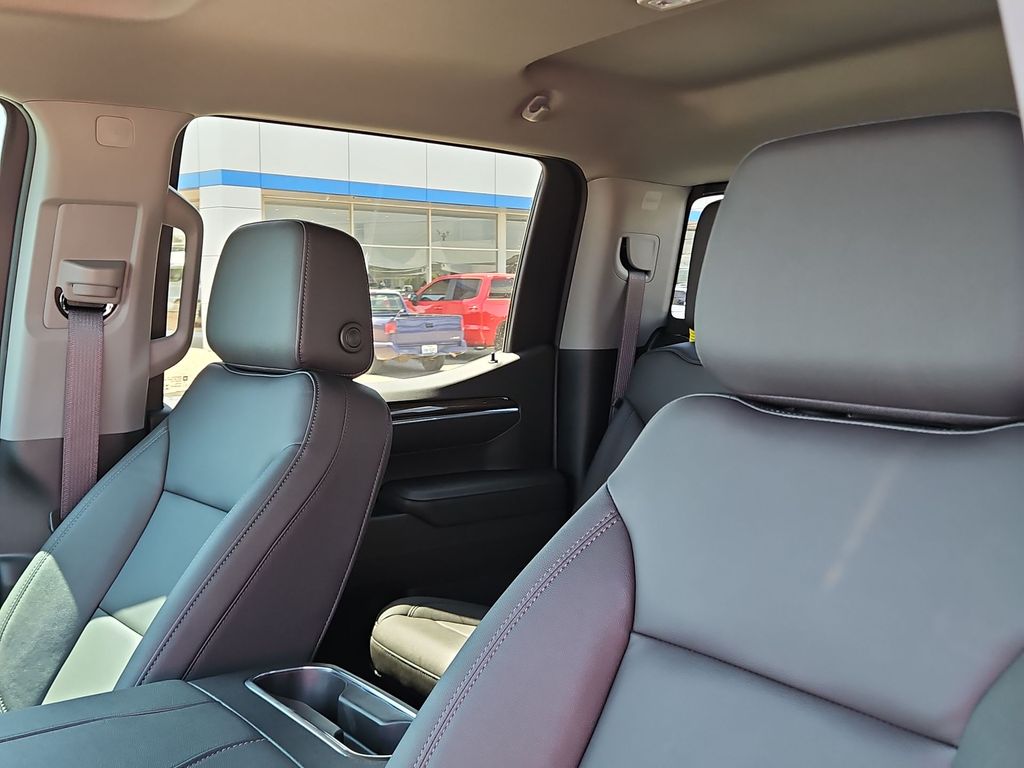 Thumbnail: 2026 Chevrolet Silverado 1500 - 10