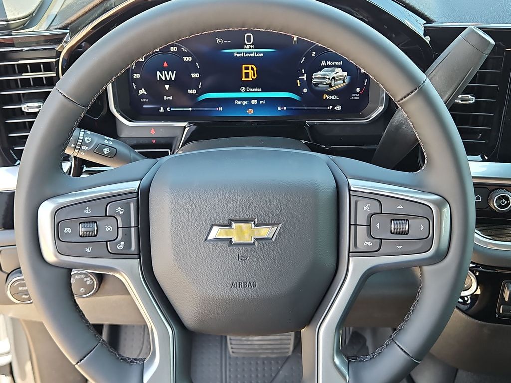 Thumbnail: 2026 Chevrolet Silverado 1500 - 24
