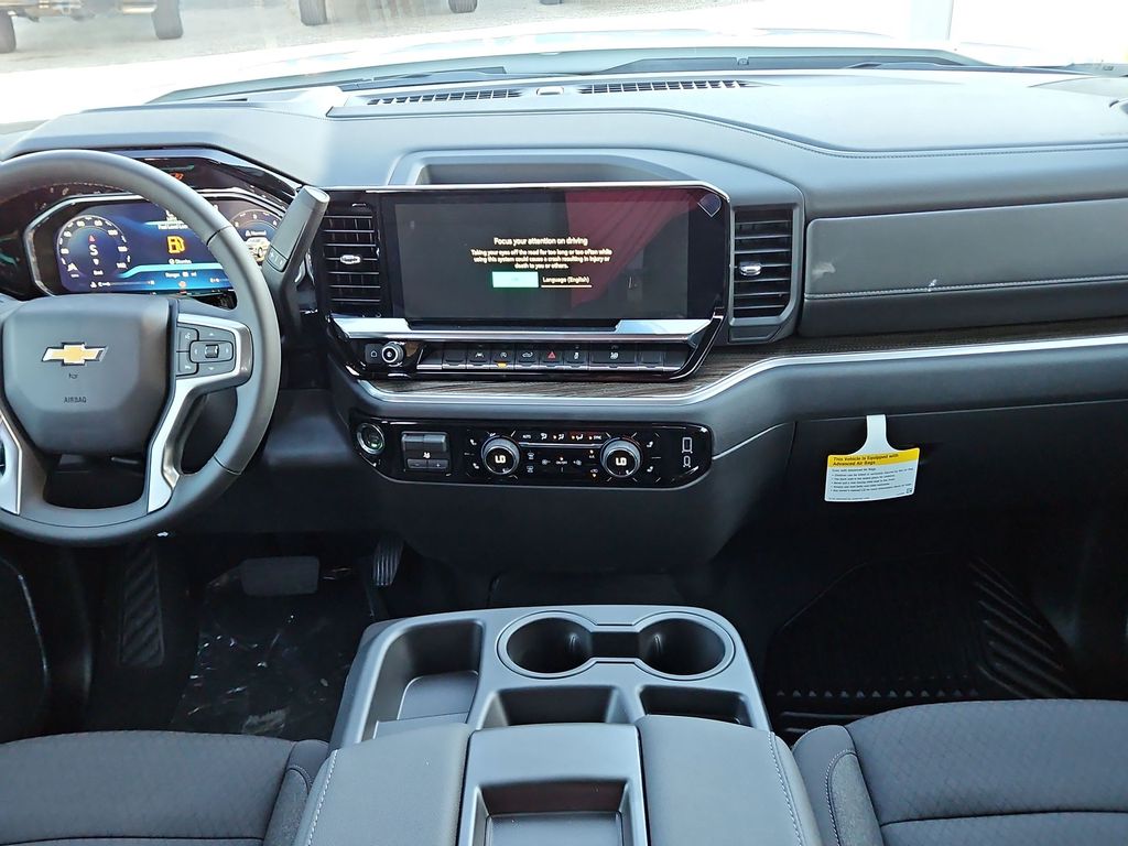 Thumbnail: 2026 Chevrolet Silverado 1500 - 9