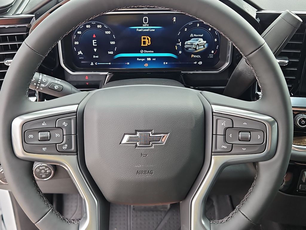 Thumbnail: 2026 Chevrolet Silverado 1500 - 22