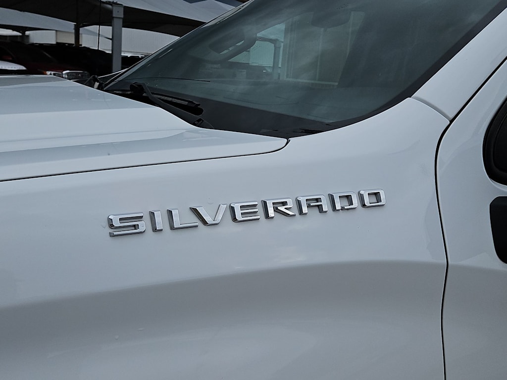 Thumbnail: 2023 Chevrolet Silverado 1500 - 7