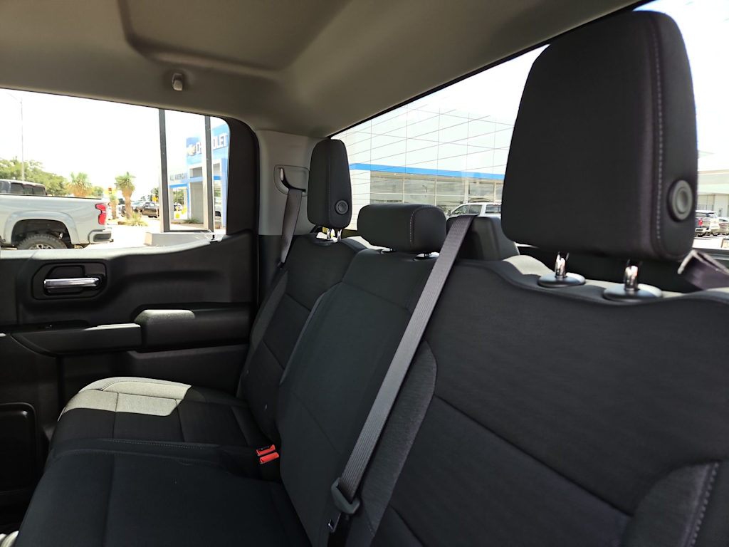 Thumbnail: 2024 Chevrolet Silverado 1500 - 24