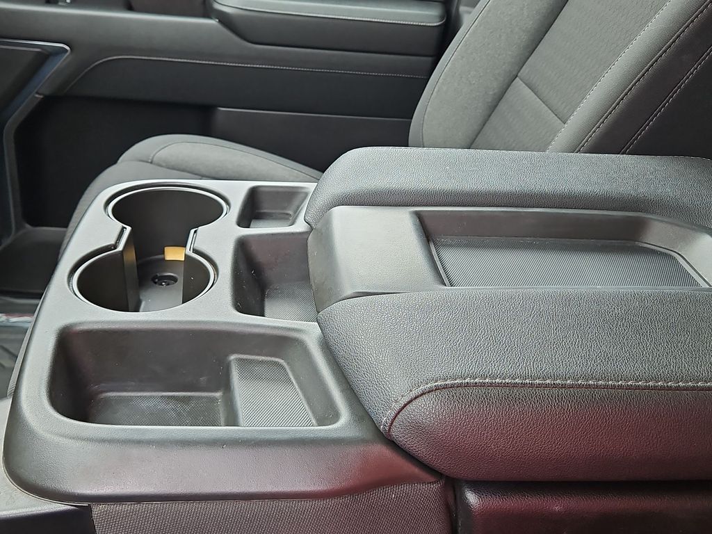 Thumbnail: 2023 Chevrolet Silverado 1500 - 23