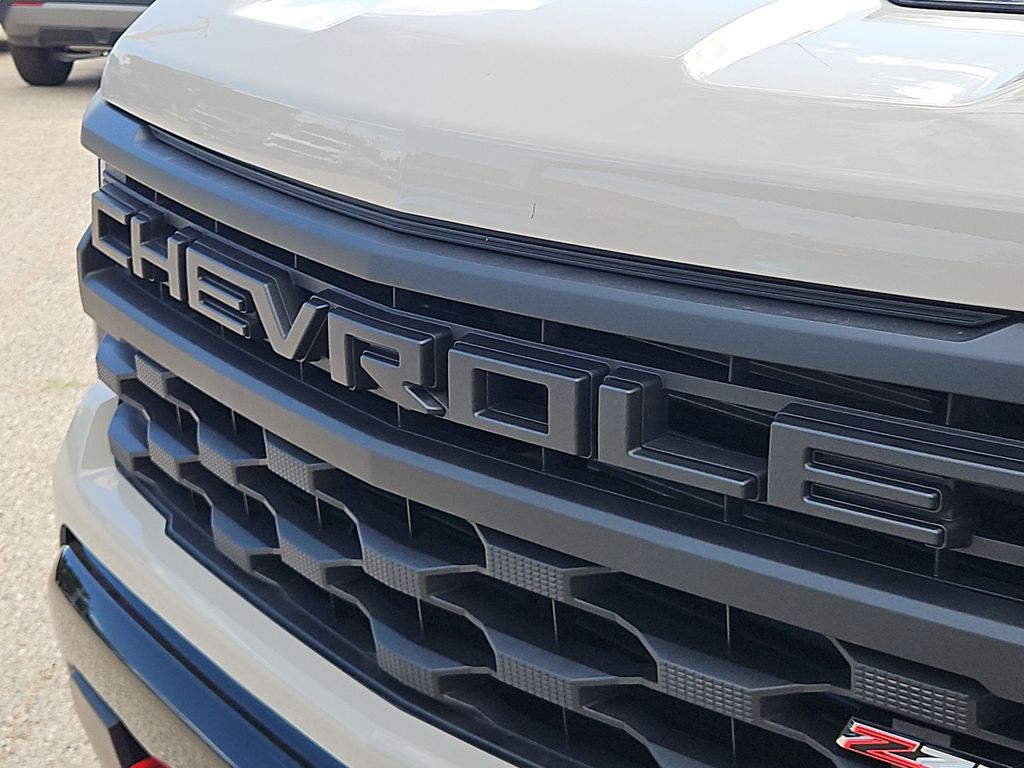 Thumbnail: 2026 Chevrolet Silverado 1500 - 7