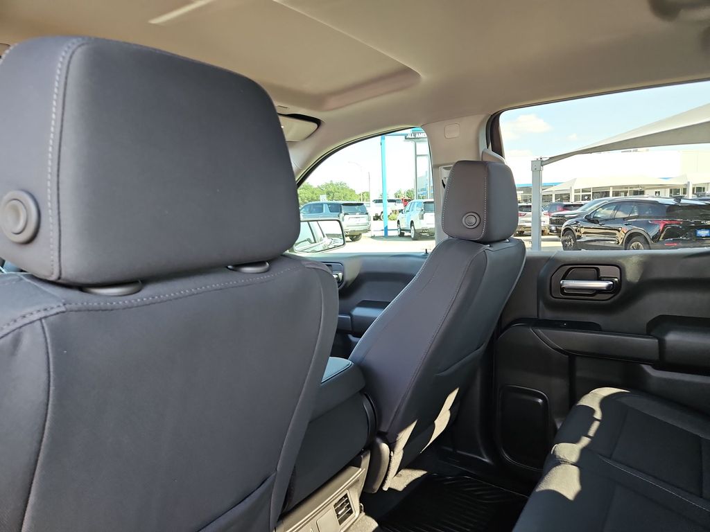Thumbnail: 2026 Chevrolet Silverado 1500 - 22