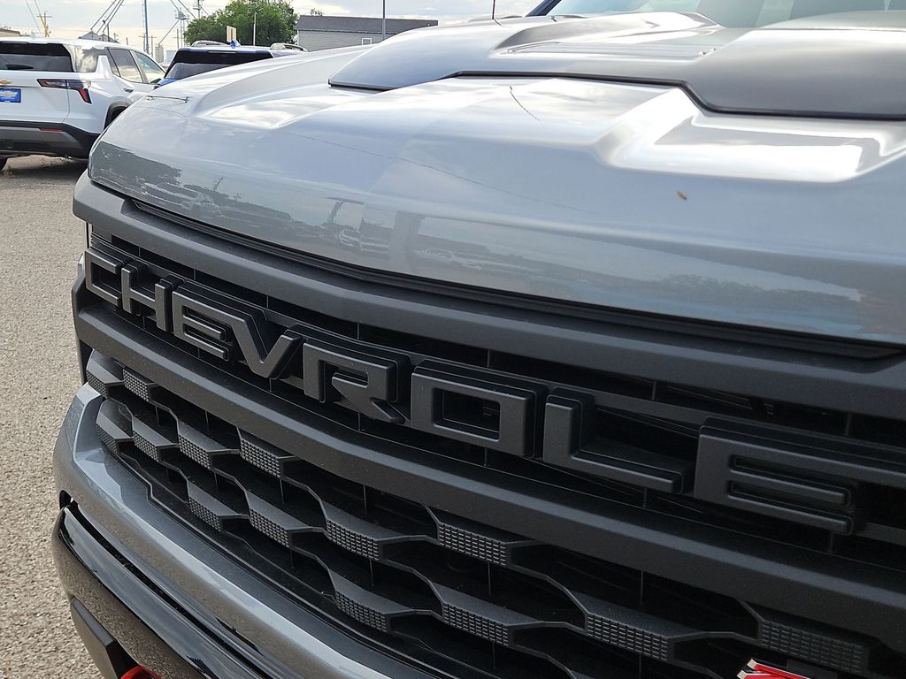 Thumbnail: 2026 Chevrolet Silverado 1500 - 7