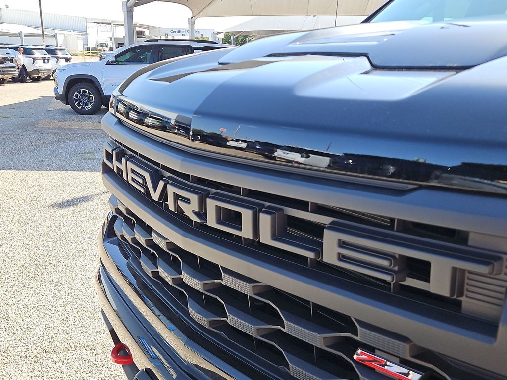 Thumbnail: 2026 Chevrolet Silverado 1500 - 20