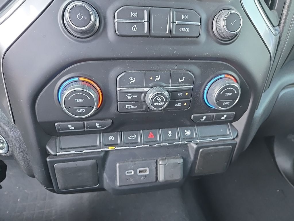 Thumbnail: 2021 Chevrolet Silverado 1500 - 14