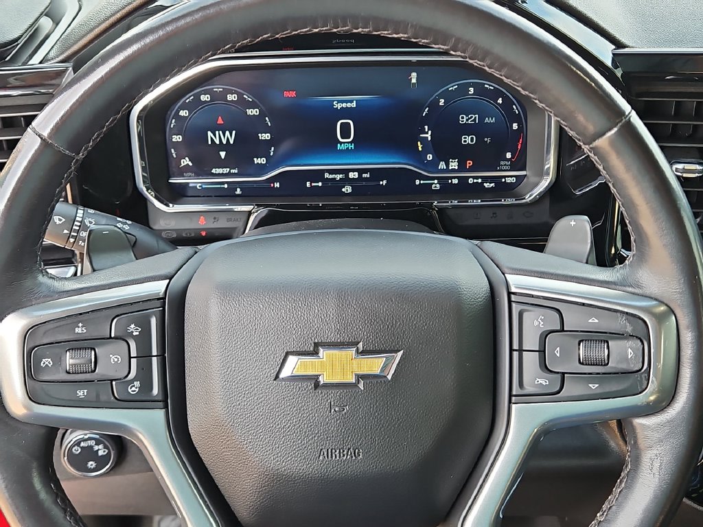 Thumbnail: 2023 Chevrolet Silverado 1500 - 22