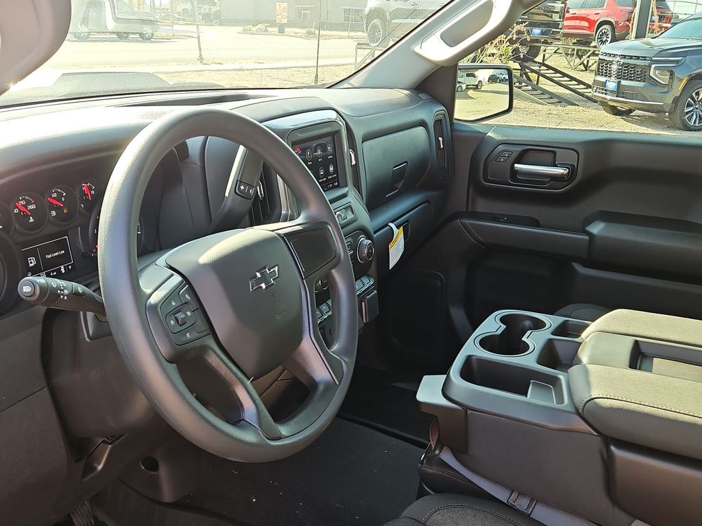 Thumbnail: 2026 Chevrolet Silverado 1500 - 2
