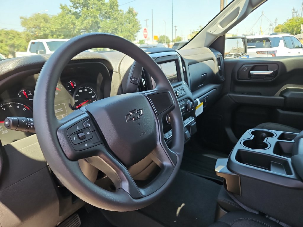 Thumbnail: 2026 Chevrolet Silverado 1500 - 2