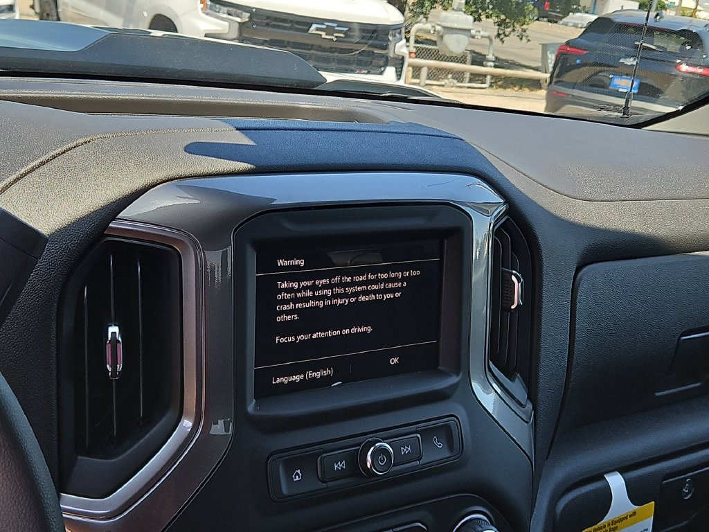 Thumbnail: 2026 Chevrolet Silverado 1500 - 25