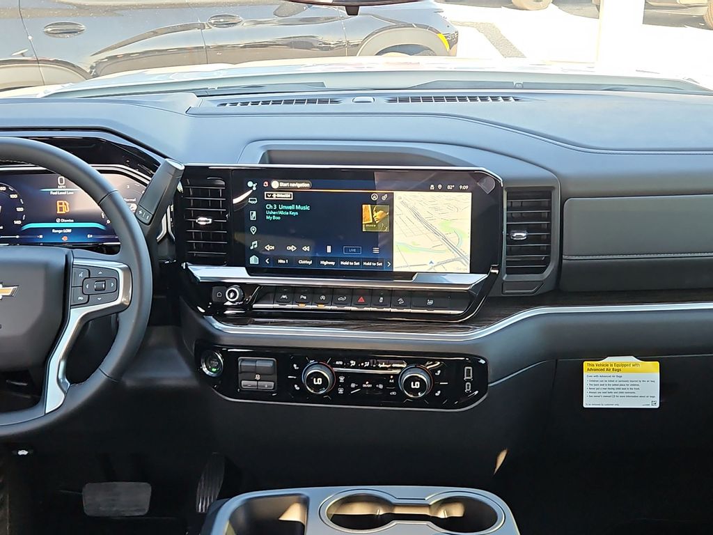 Thumbnail: 2026 Chevrolet Silverado 1500 - 11