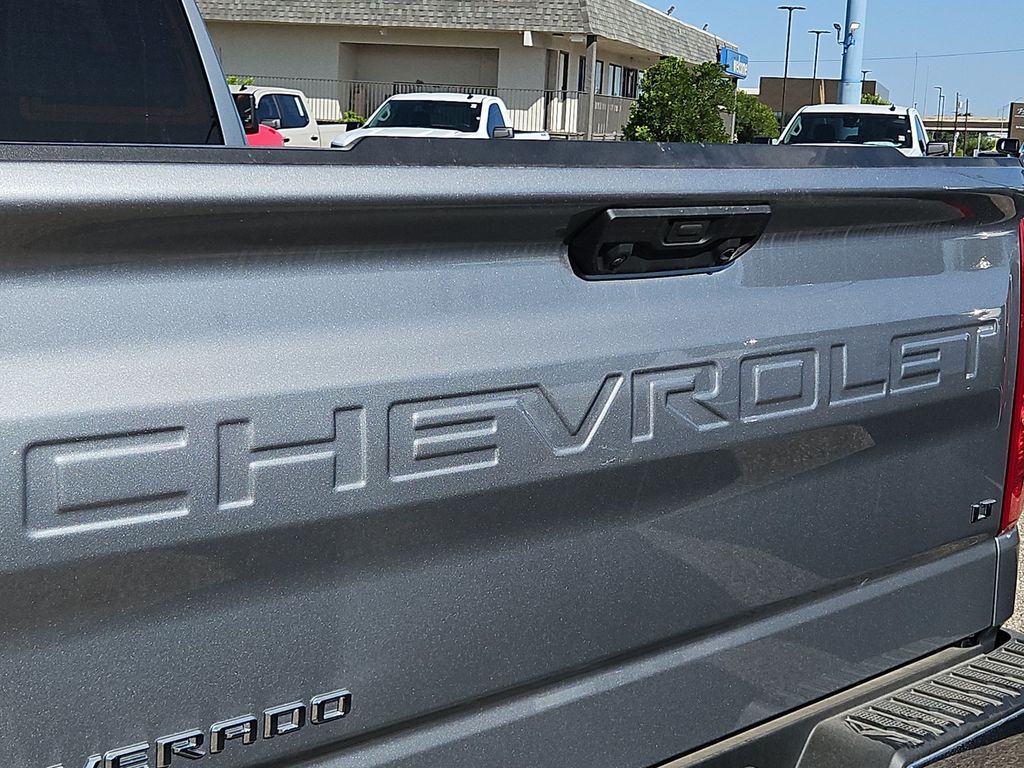 Thumbnail: 2026 Chevrolet Silverado 1500 - 7