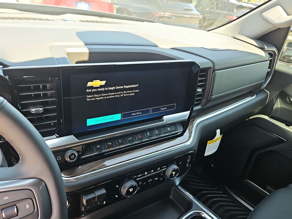 Thumbnail: 2026 Chevrolet Silverado 1500 - 25