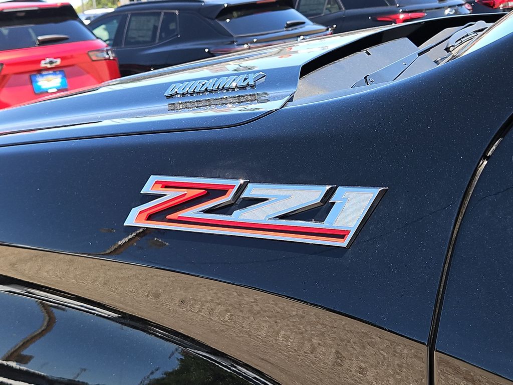 Thumbnail: 2026 Chevrolet Silverado 1500 - 7