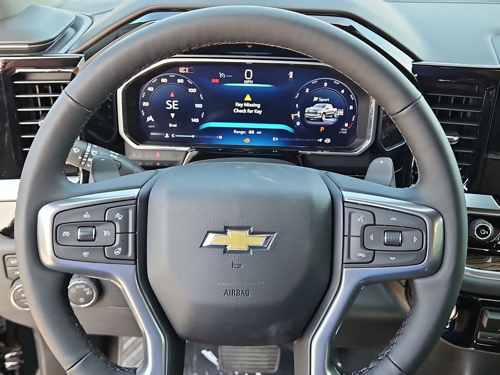 Thumbnail: 2026 Chevrolet Silverado 1500 - 9