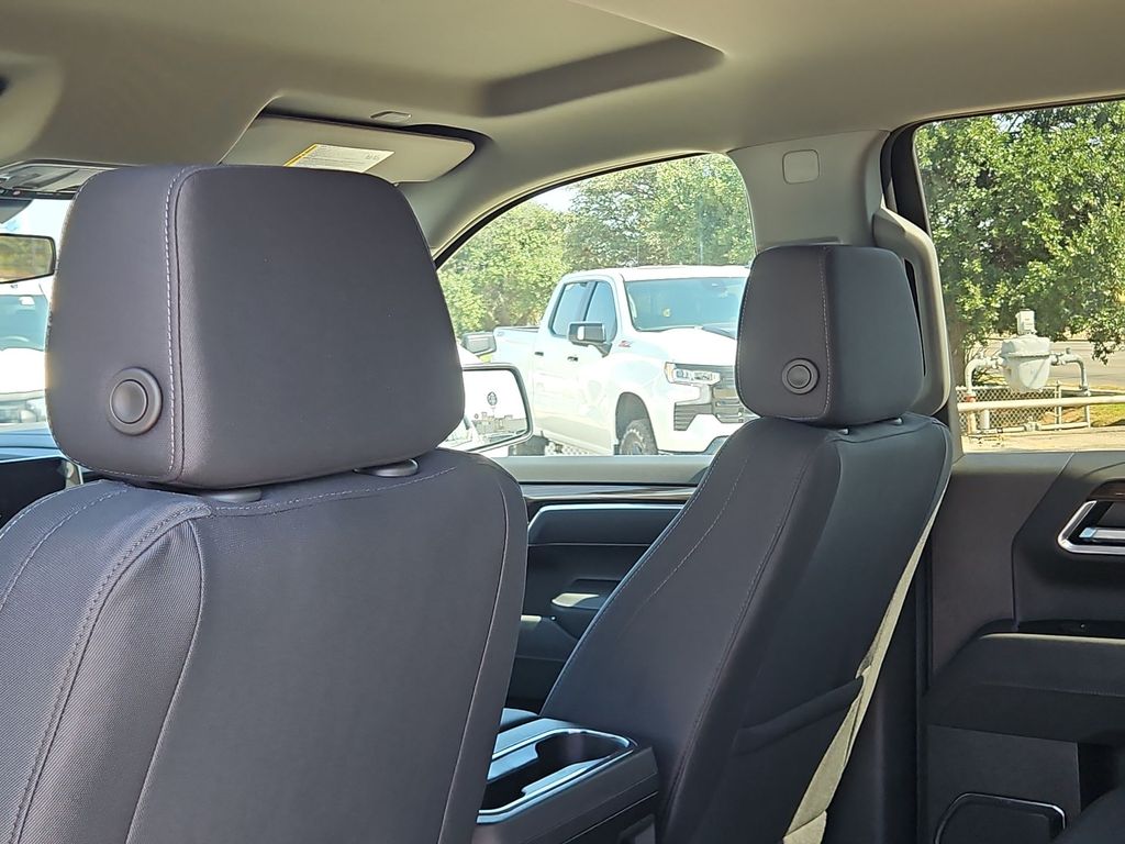 Thumbnail: 2026 Chevrolet Silverado 1500 - 9