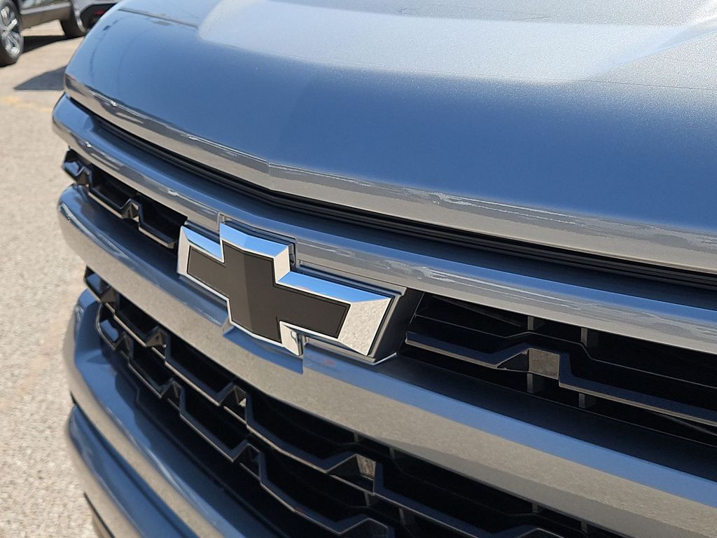 Thumbnail: 2026 Chevrolet Silverado 1500 - 7