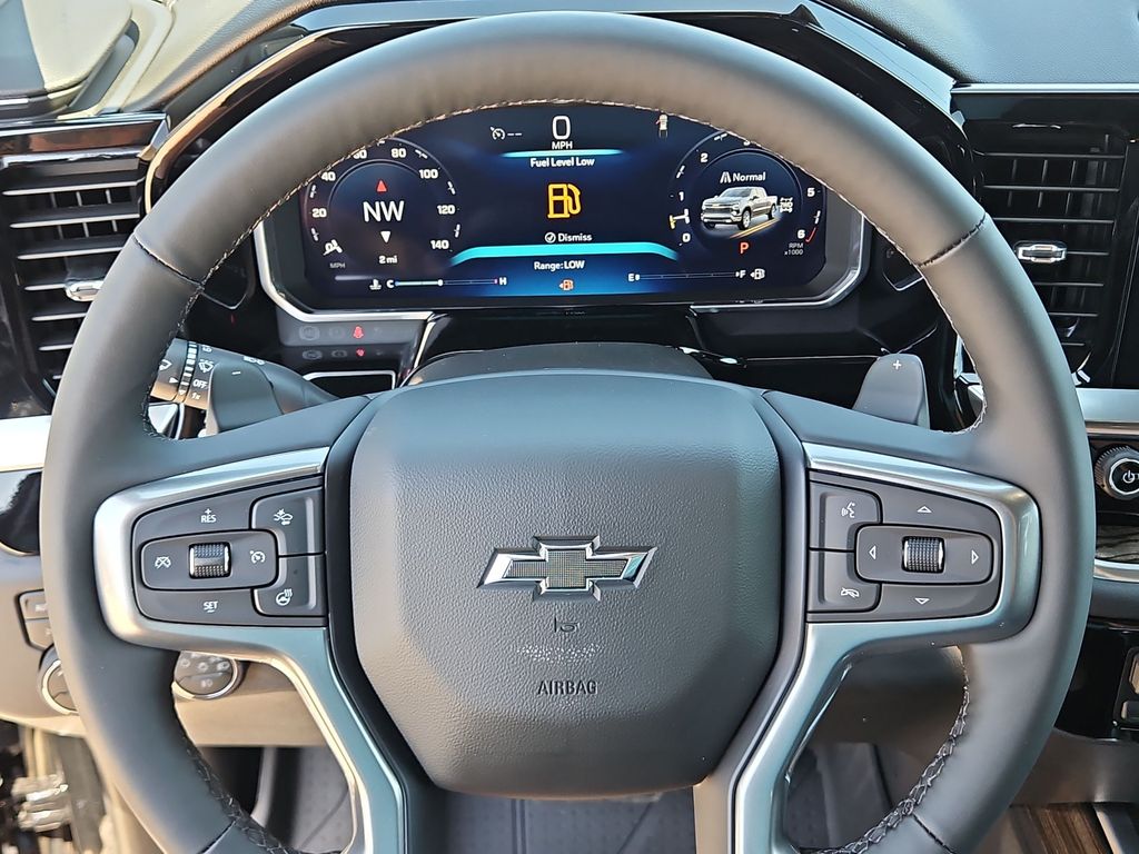 Thumbnail: 2026 Chevrolet Silverado 1500 - 9