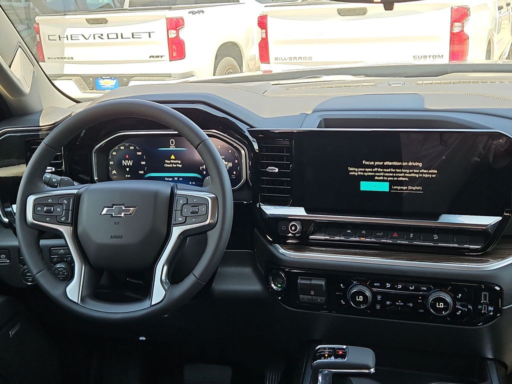 Thumbnail: 2026 Chevrolet Silverado 1500 - 9